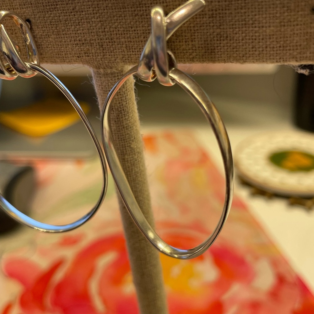 Stacy Knot hoops